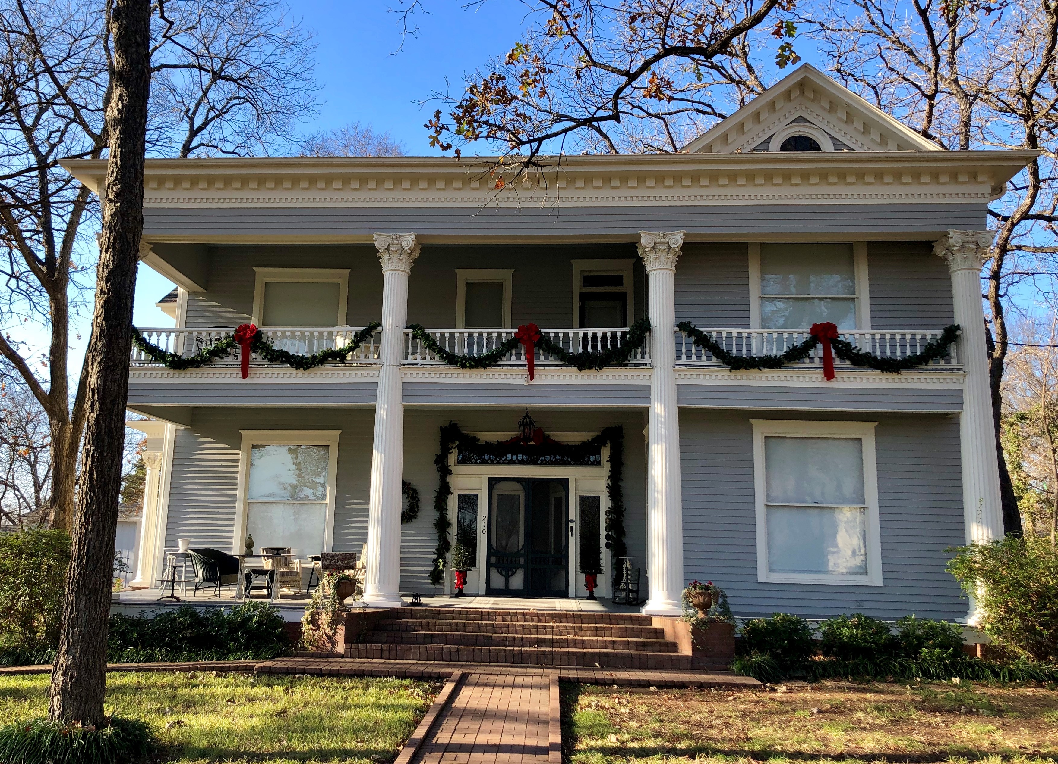 1st Annual Historic Waxahachie Christmas Tour of Homes